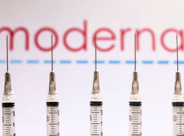 Moderna começa a testar vacina contra o HIV em grupo de voluntários