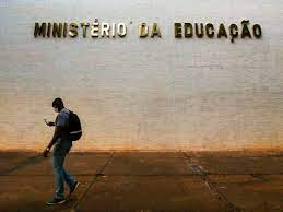 TCU vê desvio de R$ 12,2 bi da seguridade social para Educação no governo Bolsonaro